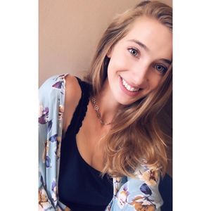 Meet your Posher, Liz